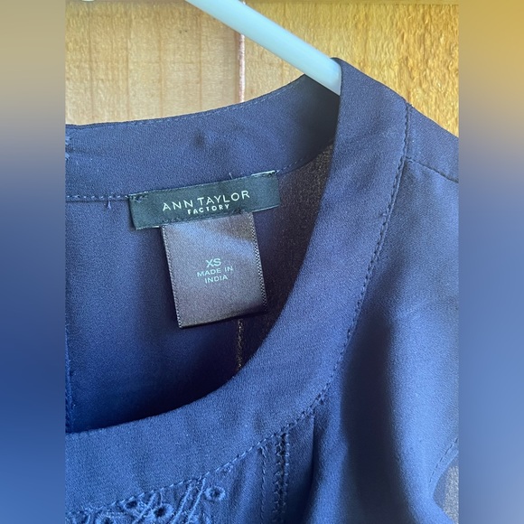 Ann Taylor Factory Navy Blouse Ruffle Sleeves Tank Top - Picture 4 of 7